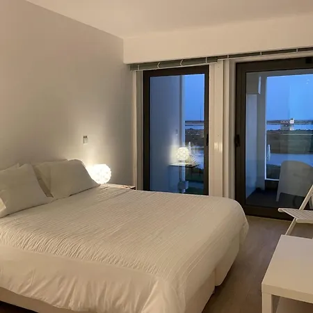 Del Mar Village, T1 , Acor